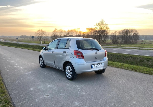 Toyota Yaris cena 8900 przebieg: 223400, rok produkcji 2010 z Wejherowo małe 137